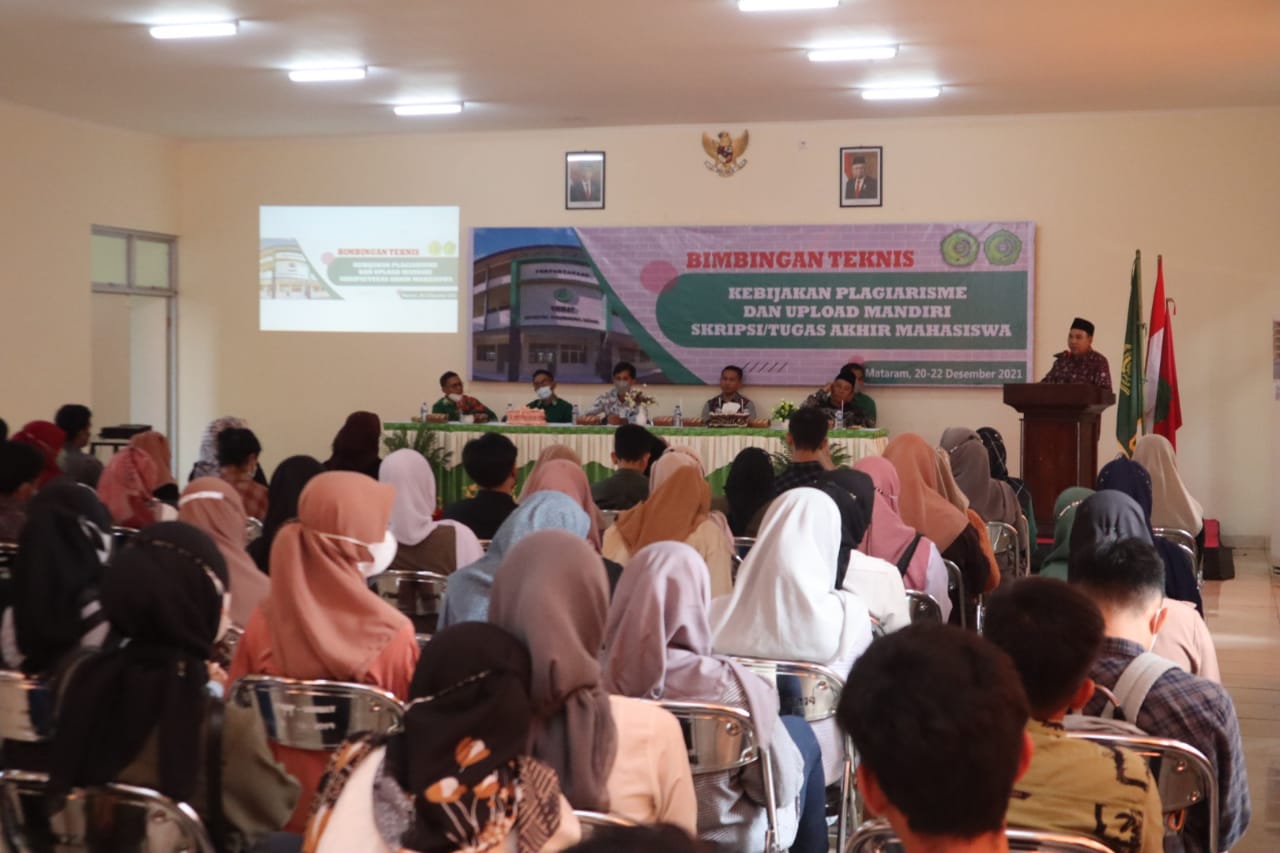 MENGHINDARI PLAGIARISME PADA SKRIPSI/TUGAS AKHIR MAHASISWA, UPT PERPUSTAKAAN UMMAT GELAR BIMBINGAN TEKNIS