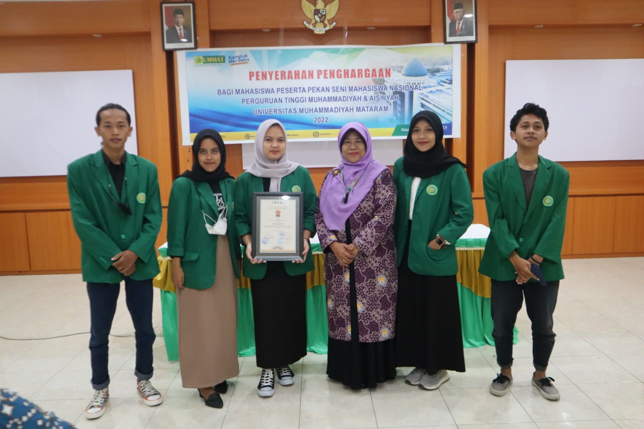 UNIVERSITAS MUHAMMADIYAH MATARAM MENYABET 2 KATEGORI JUARA DALAM PEKSIMINAS 2021