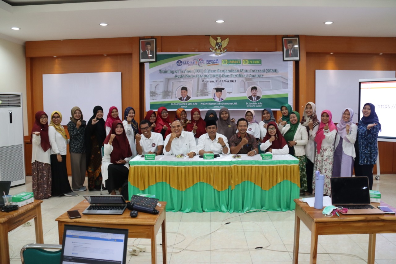 Training of Trainer (TOT) Sistem Penjaminan Mutu Internal (SPMI), Audit Mutu Internal (AMI) dan Sertifikasi Auditor dilaksanakan oleh UMMAT dan LLDikti VIII