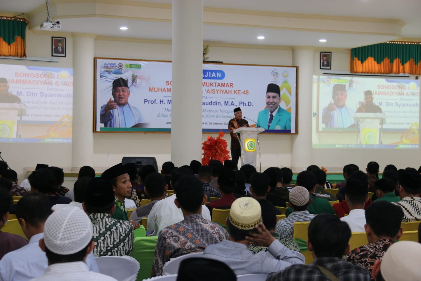 MENYAMBUT MUKTAMAR MUHAMMADIYAH YANG KE-48, UMMAT GELAR PENGAJIAN UMUM DAN KULIAH PAKAR DENGAN MENGHADIRKAN PROF. H. M. DIN SYAMSUDDIN, M.A., PH.D.