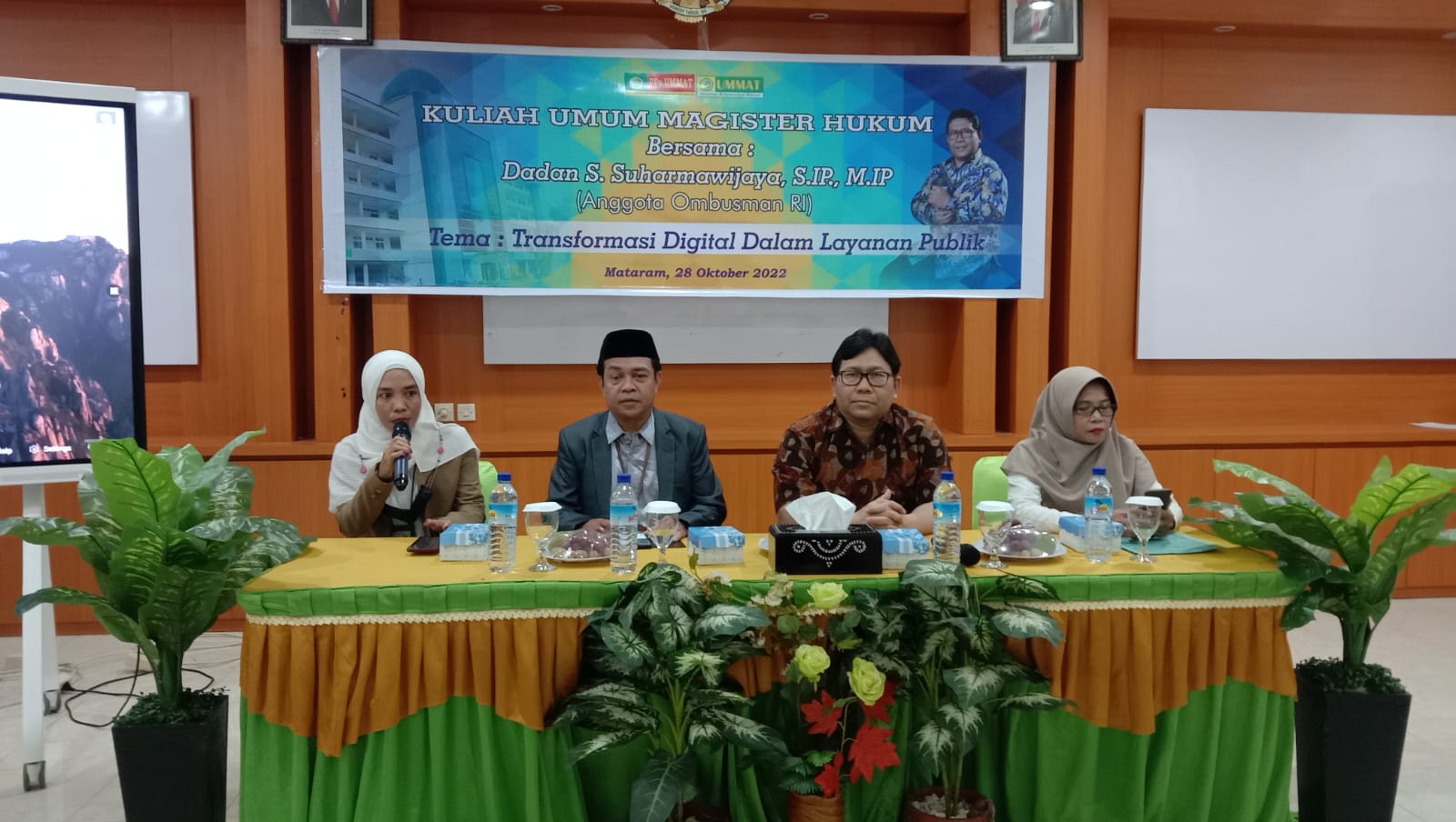 SIAP BERKEMBANG DALAM TEKNOLOGI DIGITAL, PROGRAM MAGISTER HUKUM PASCASARJANA UMMAT BERSAMA OMBUSMAN RI GELAR KULIAH UMUM