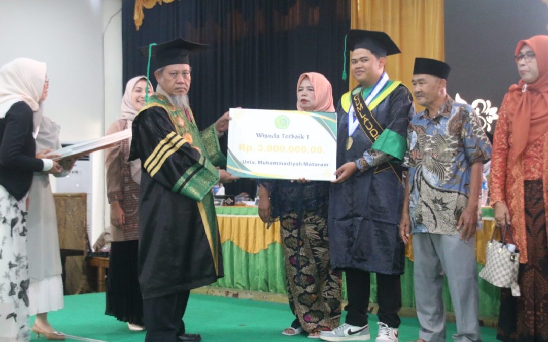 UMMAT GELAR WISUDA KE-59 DENGAN PENUH HIKMAT, 698 LULUSAN SIAP BERKONTRIBUSI UNTUK BANGSA