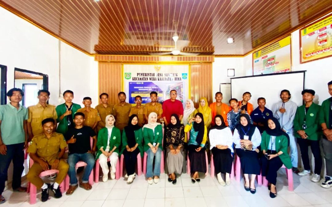 Wujudkan Desa Sangiang Bersih dan Berdaya, Kelompok 28 KKN UMMAT Gelar Sosialisasi Inovasi Paving Blok dari Sampah Plastik