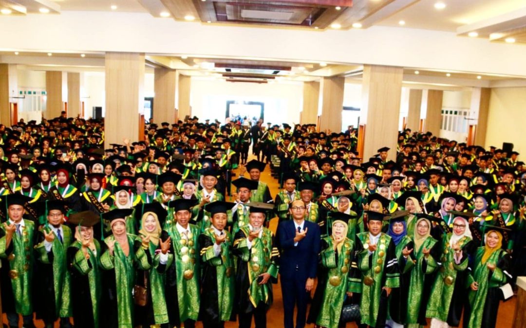 Wisuda ke-61: UMMAT Kukuhkan 1.166 Lulusan, Mantapkan Langkah Menuju Kampus Unggul dan berdaya saing di ASEAN