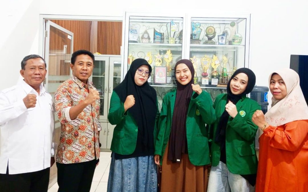 Cetak Pemimpin Muda Berwawasan Global : UMMAT Resmi Lepas Tiga Mahasiswa Ikuti Ajang Ahmad Dahlan International Youth Camp 2025