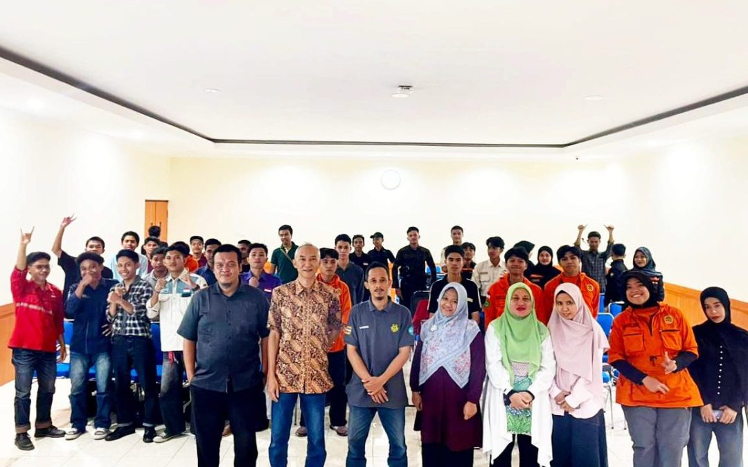 Dekan Fatek UMMAT Dorong Mahasiswa Geologi Petakan Potensi Gas dan Minyak Bumi Lombok